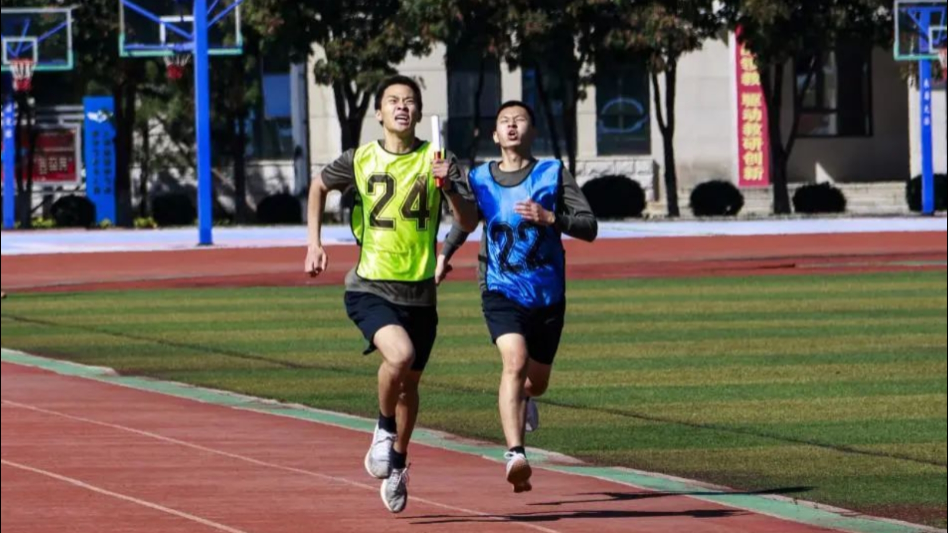 长跑冠军，比赛之际投入实力比拼的简单介绍