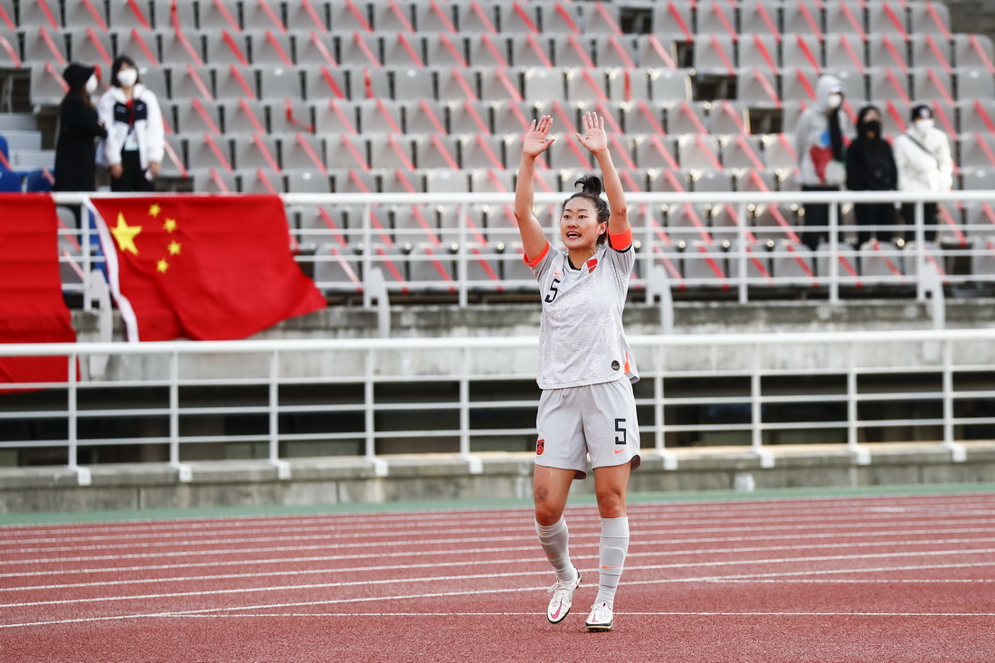 开云体育平台APP-球场上英勇无畏的女足勇士，无往而不胜的简单介绍