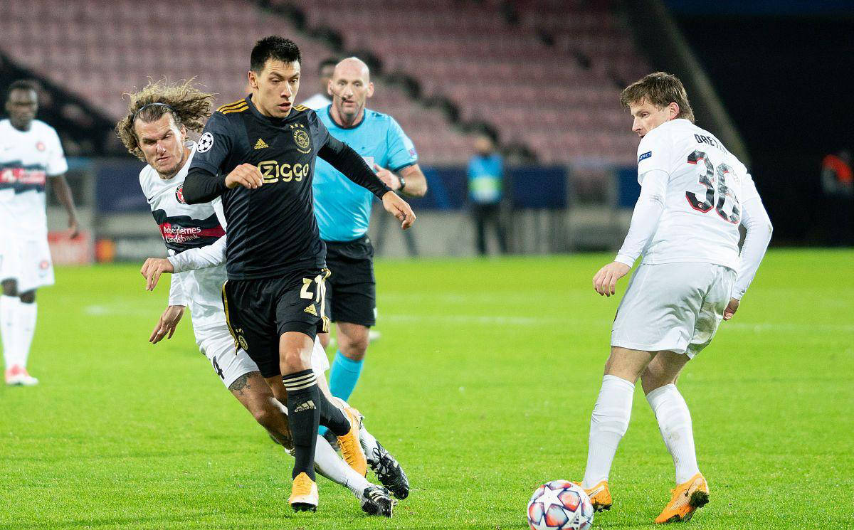 阿贾克斯队主场逆转,绝杀取胜引发球迷狂欢的简单介绍 阿贾克斯队主场逆转,绝杀取胜引发球迷狂欢的简单介绍