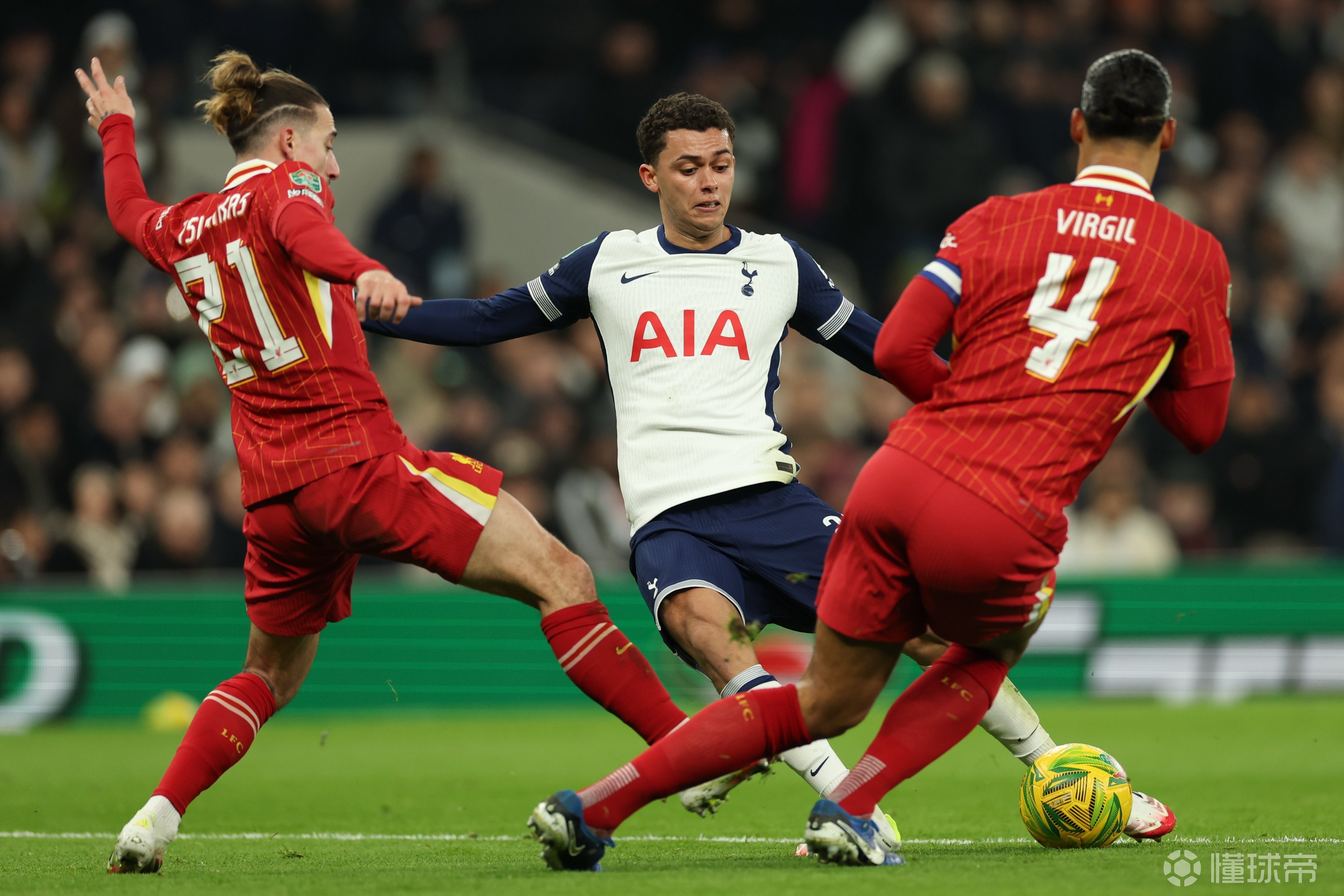 开云体育入口-利物浦战胜对手，锁定淘汰赛名额