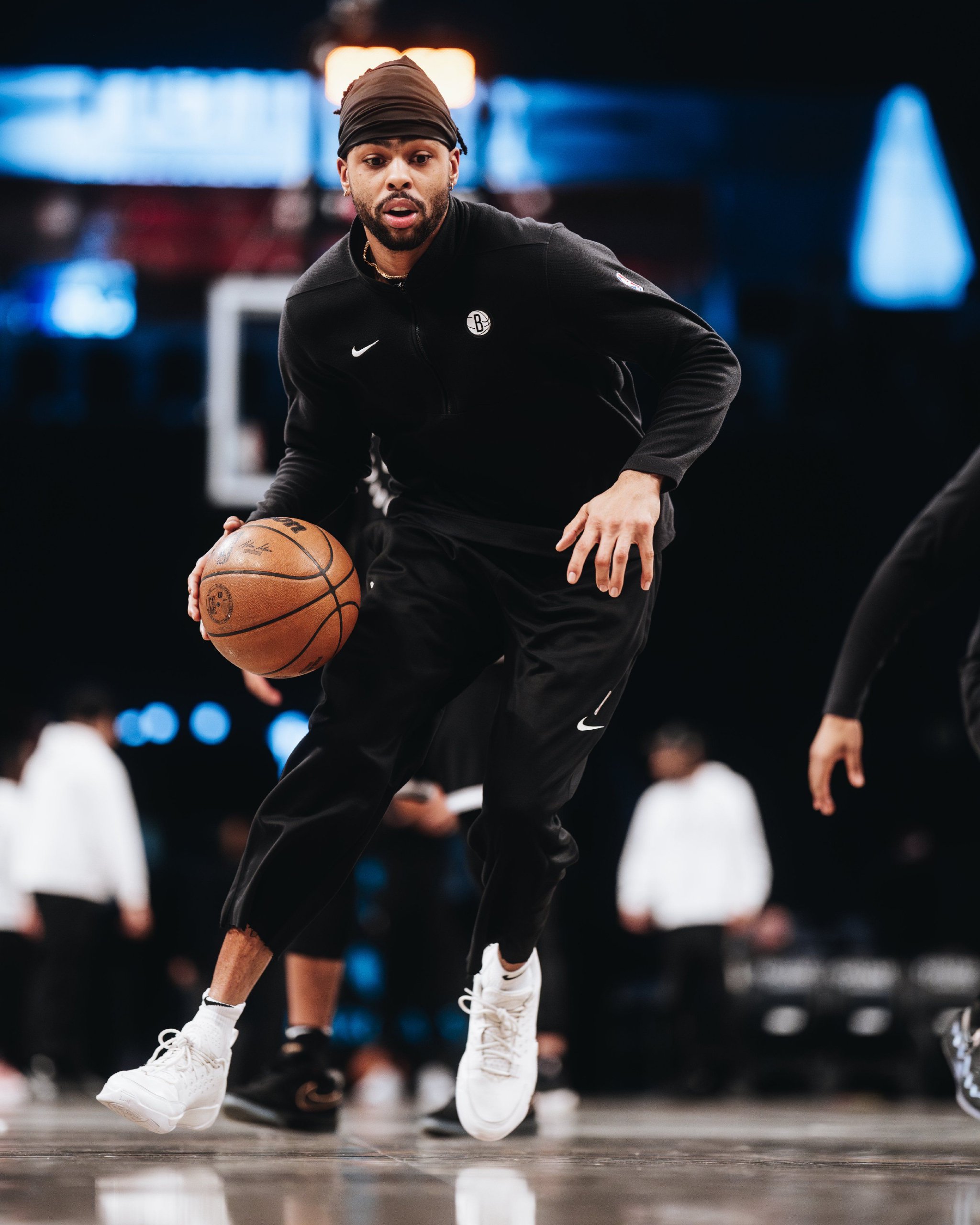 篮网传尾训练视频,全员士气高涨备战季后赛 篮网传尾训练视频,全员士气高涨备战季后赛