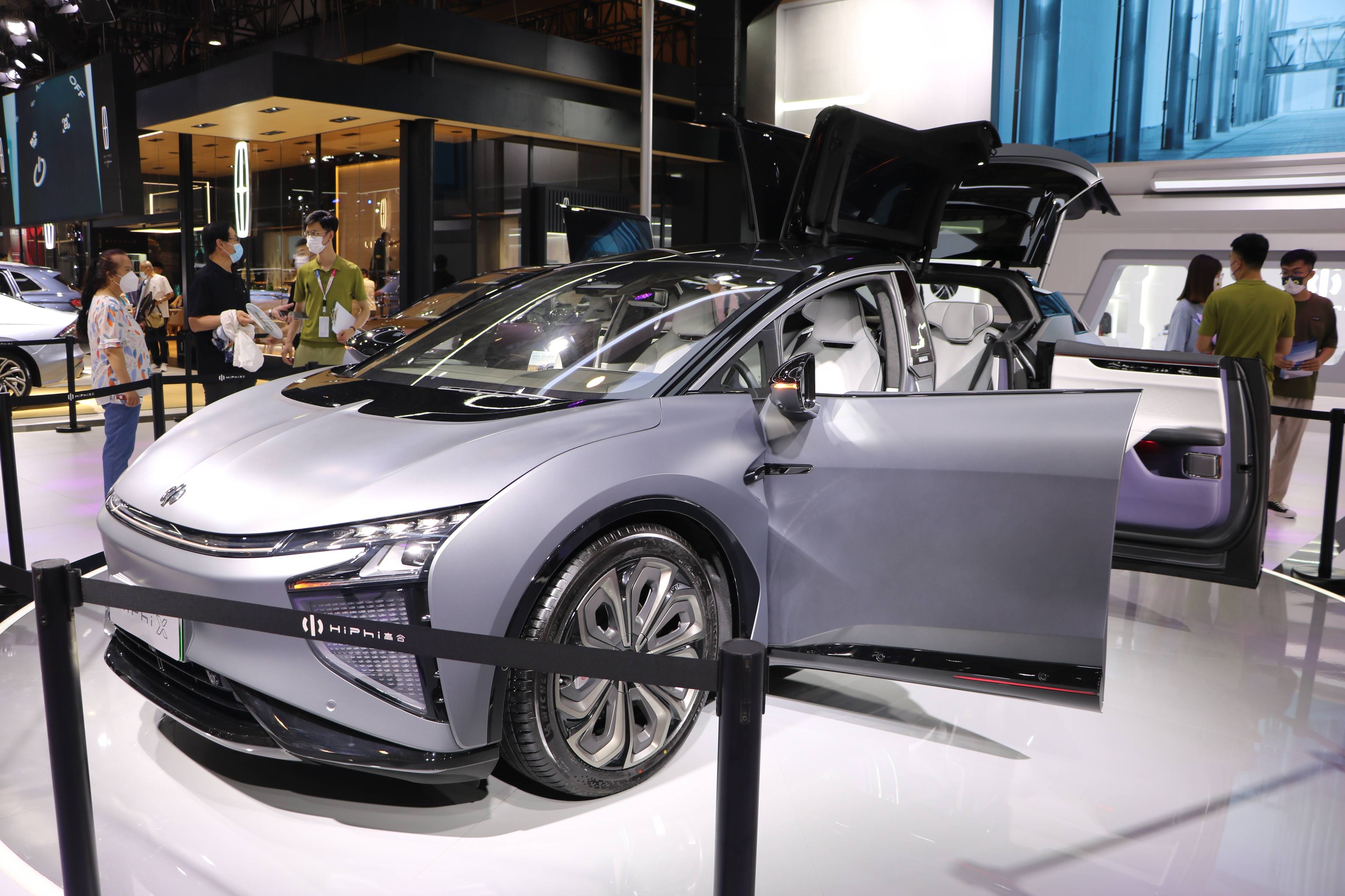 开云体育-G2力克MAD，Inspired成为全场焦点入围赛3:2（首尔）