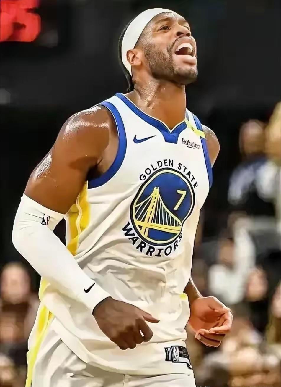 开云体育官网-勇士球队整体发挥稳定，以全面优势晋级