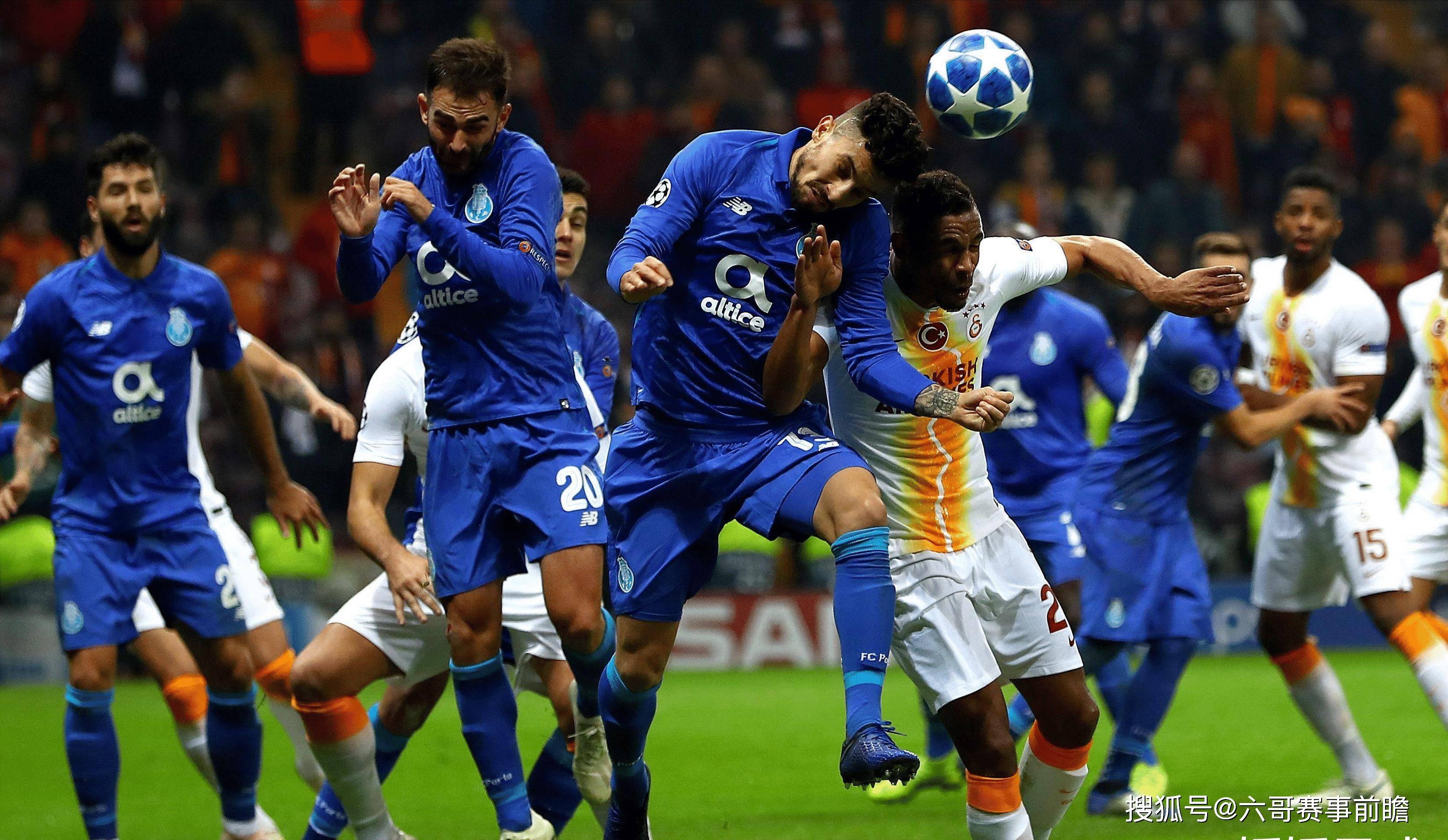 足球明星悉尼演出，球迷激动不已