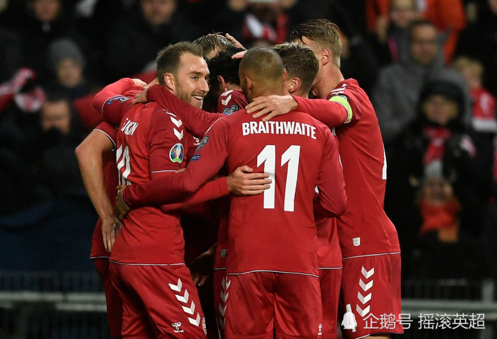 瑞典队奋力一搏,欧预赛前景一片光明 瑞典队奋力一搏,欧预赛前景一片光明