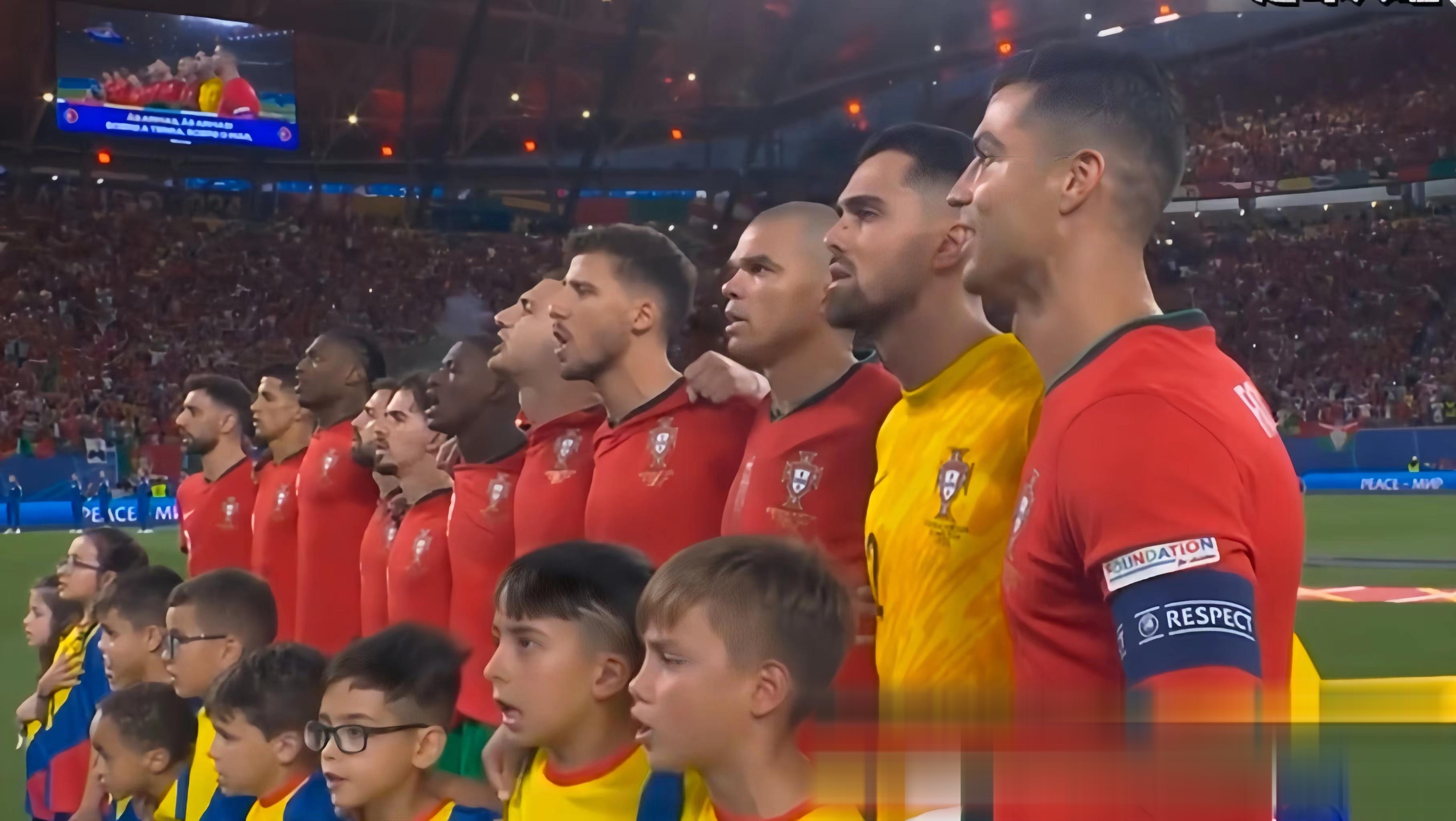 开云体育入口-包含捷克逼平葡萄牙，携手晋级八强的词条