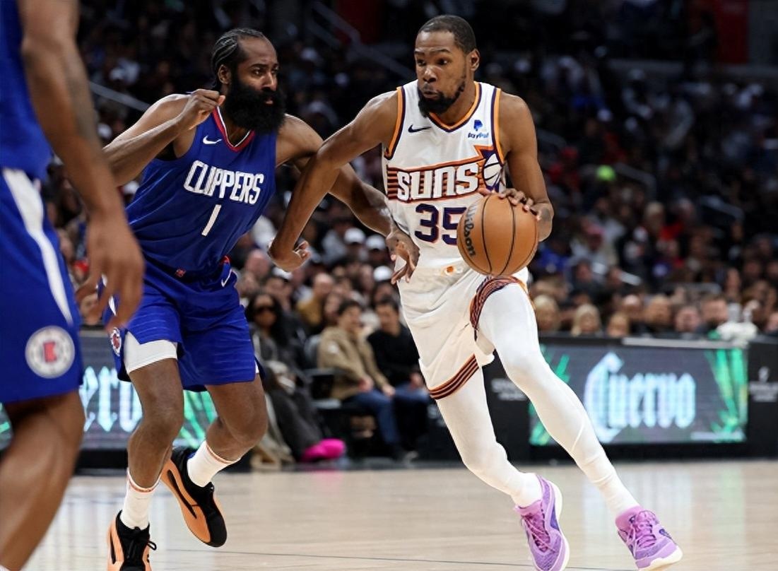 开云体育下载-勇士遭逆转！杜兰特不敌快船又一场失利