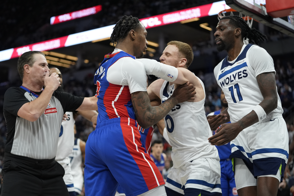 勇士遭逆转!杜兰特不敌快船又一场失利 勇士遭逆转!杜兰特不敌快船又一场失利