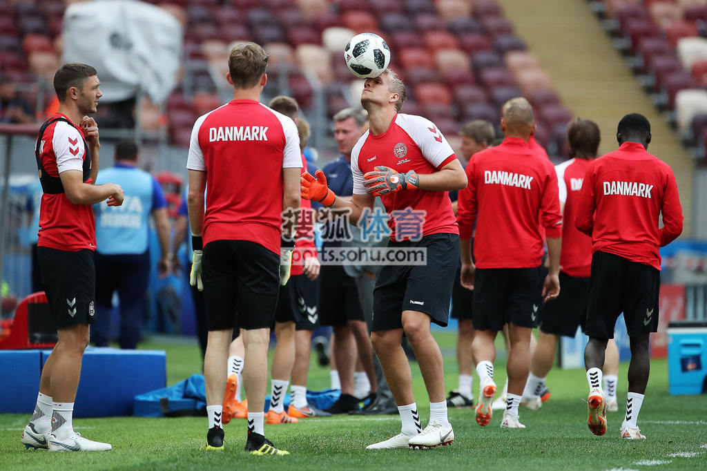 开云体育-丹麦体育代表团在比赛中表现出坚韧不拔的精神