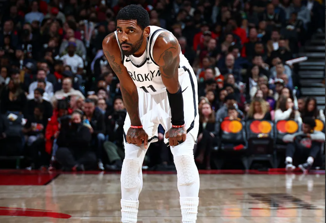 独行侠强势雄鹿,欧文送出助攻的简单介绍 独行侠强势雄鹿,欧文送出助攻的简单介绍