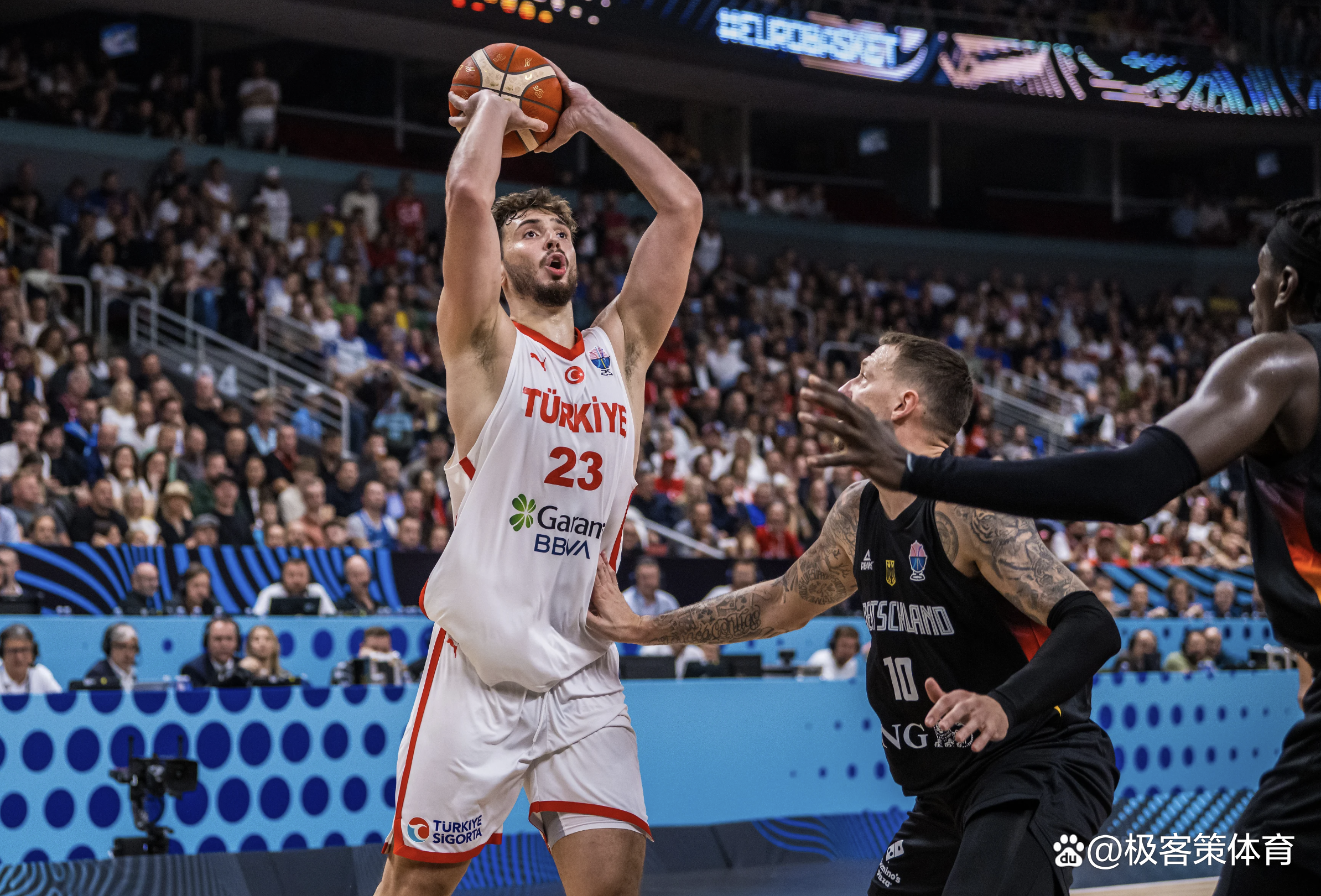 包含德国男篮险胜土耳其男篮,乔治惊艳世界的词条 包含德国男篮险胜土耳其男篮,乔治惊艳世界的词条