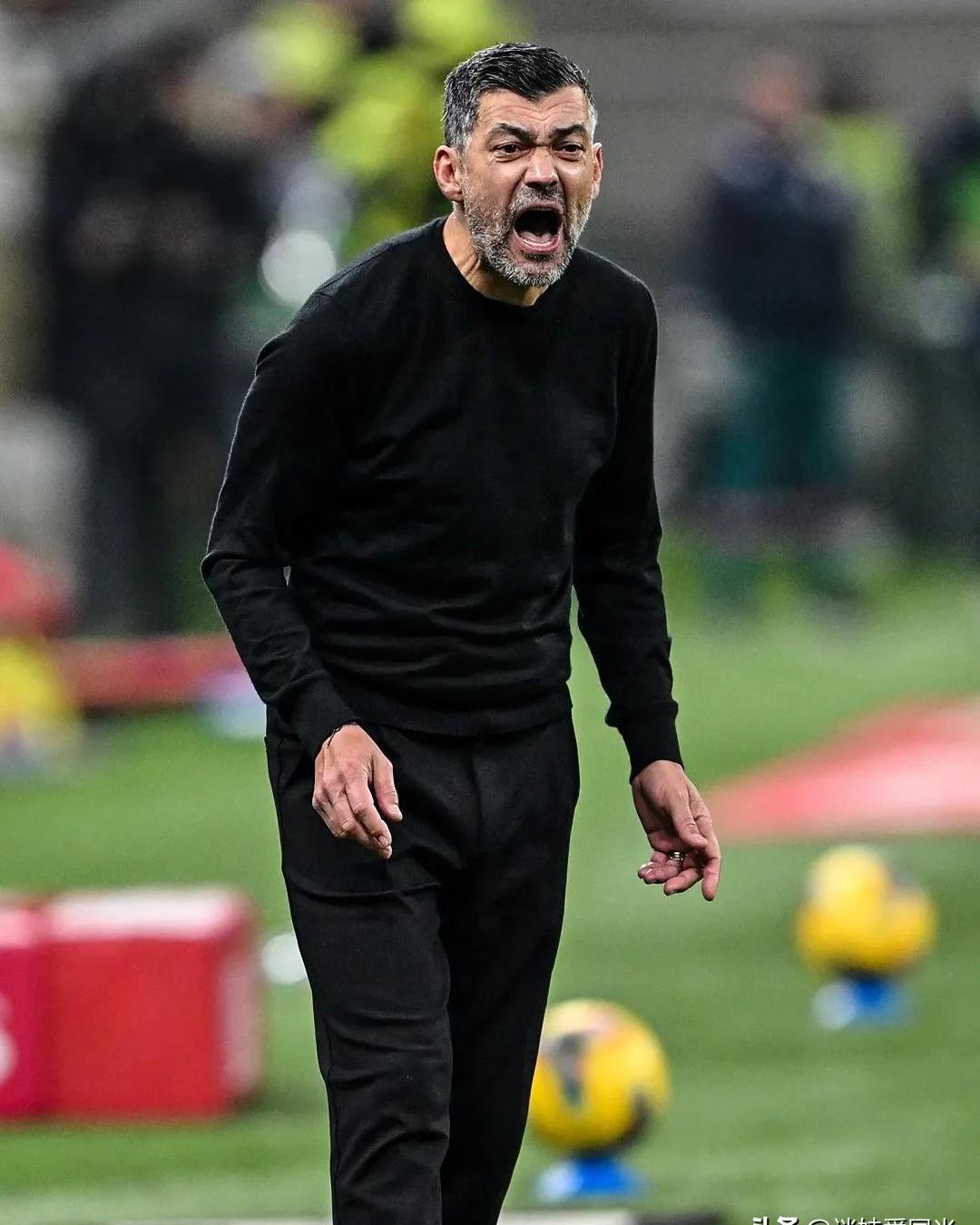 开云体育平台APP-包含AC米兰鏖战利物浦，布鲁诺完成帽子戏法的词条