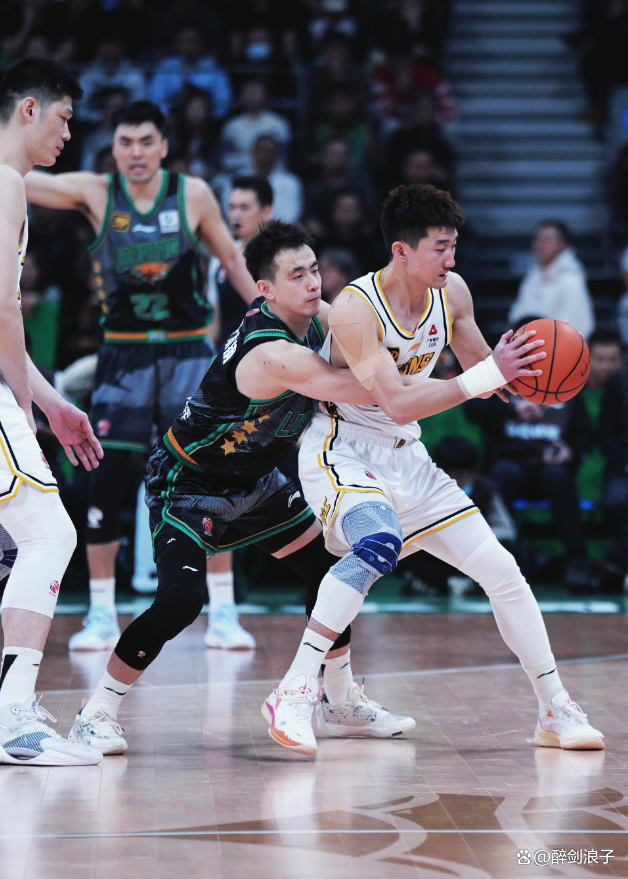 魔术逆转青岛队，赵继伟带队取胜